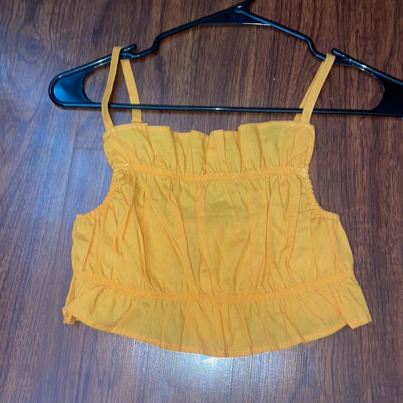 H&M Orange Crop Tank Top - Picture 2 of 3